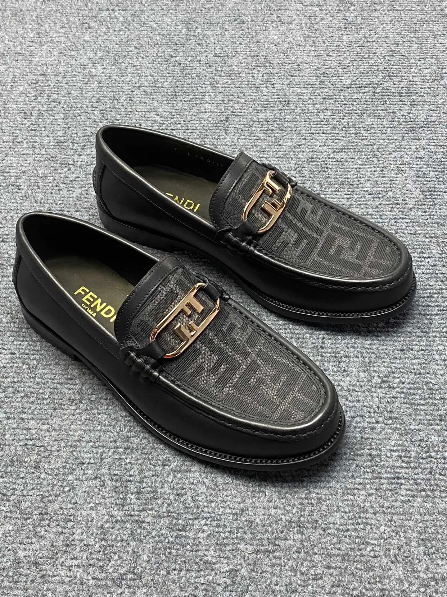 Men's Men's Shoes Men's Men's Shoes 💰900FENDI Fendi Men's Breathable and Comfortable Leather Shoes. Original development. The leather outsole is made of leather. Counters copy one to one. Imported counter cowhide. Imported water dyes cattle. 38 to 44. (45.46. can be ordered. 47.